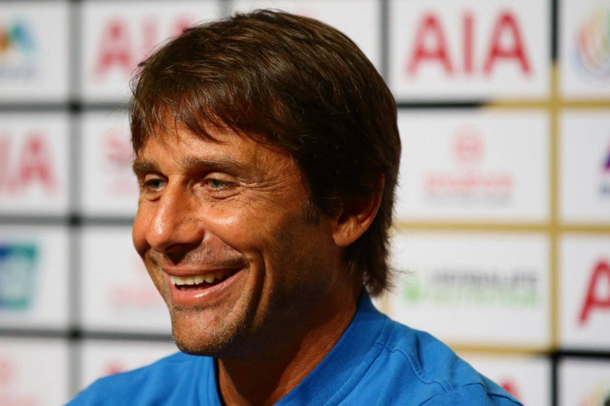 Antonio Conte in conferenza stampa