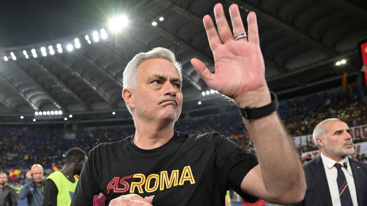 José Mourinho parla dell'addio