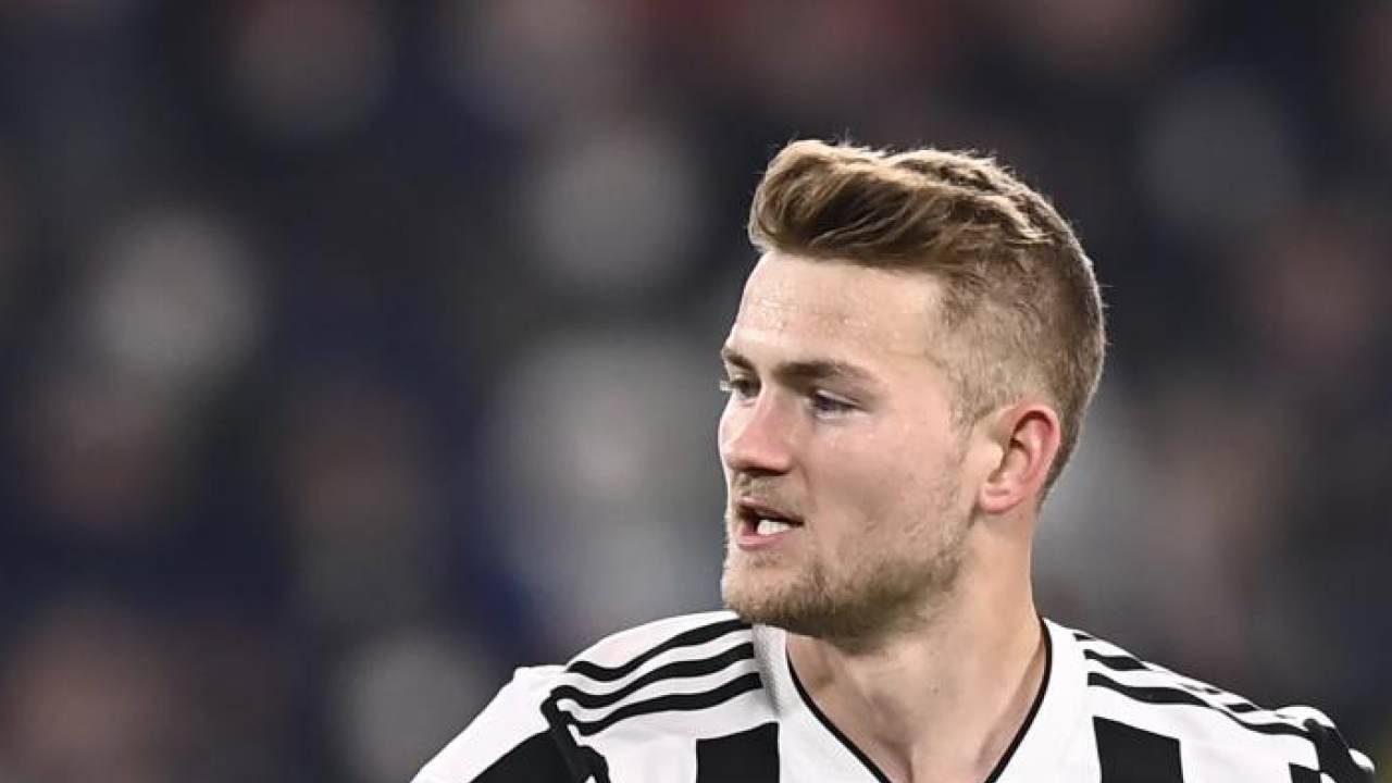 Matthijs De Ligt fa sapere la sua decisione alla Juventus